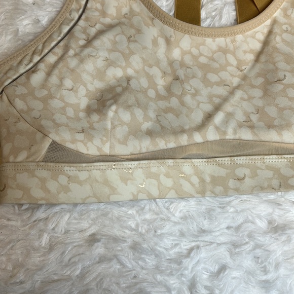 Fabletics Cream Multi-patterned Adjustable Athletic Bra - Picture 5 of 8